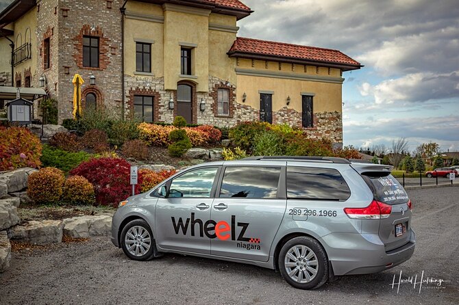 Private Customizable Scenic Niagara Boutique-Winery Day Tour - The ride: smart casual comfort and a driver who handles the route