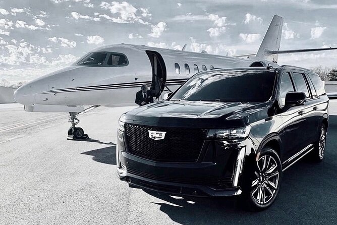 Private Toronto Airport Transfer Service to City centre Toronto - Key Points to Know Before You Go