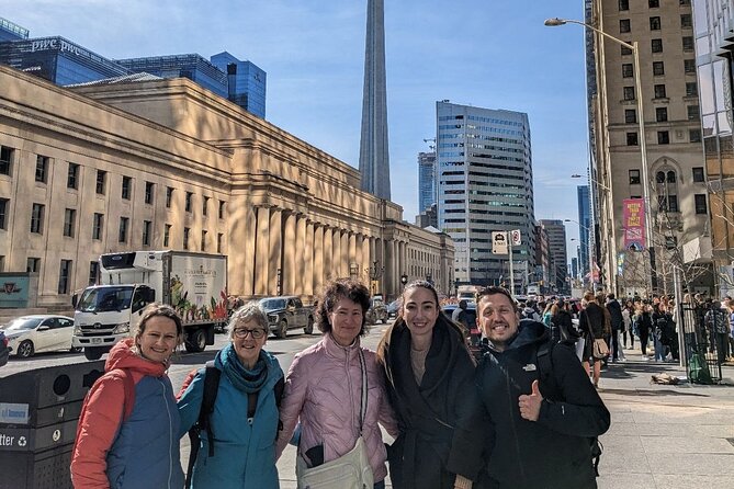 Private Toronto City Highlights Walking Tour - Renaissance Details and Culture Stops: Old City Hall to Entertainment District