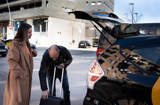 Private Transfer to and from YYZ Toronto Pearson Airport - What’s great here: the best parts people actually value