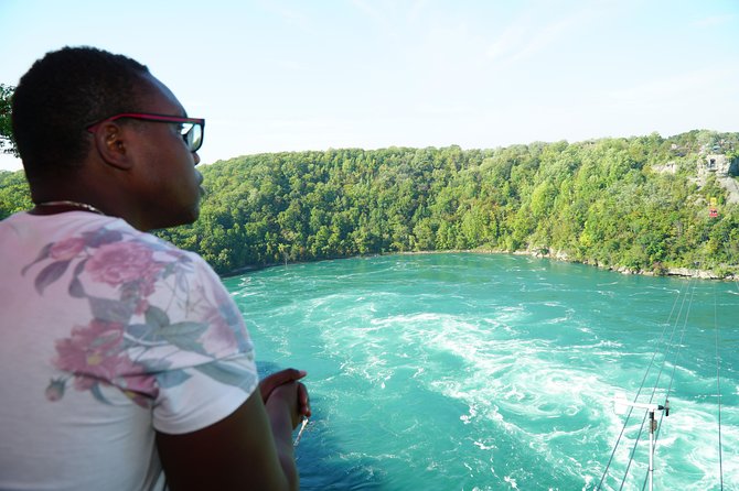 Splendours of Niagara Falls Luxury Small Group Tour from Toronto - Niagara-on-the-Lake: a calmer break that feels like Canada