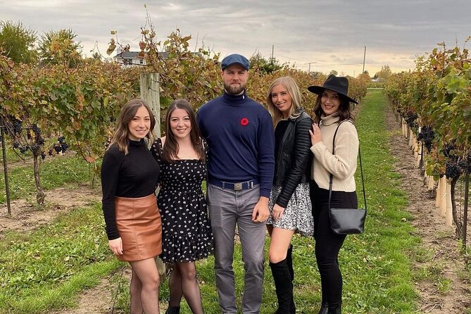 THE CHEERS TOUR: Niagara-on-the-Lake Wine and Cheese Tour - Bella Terra Vineyards: a family-owned finish with three samples