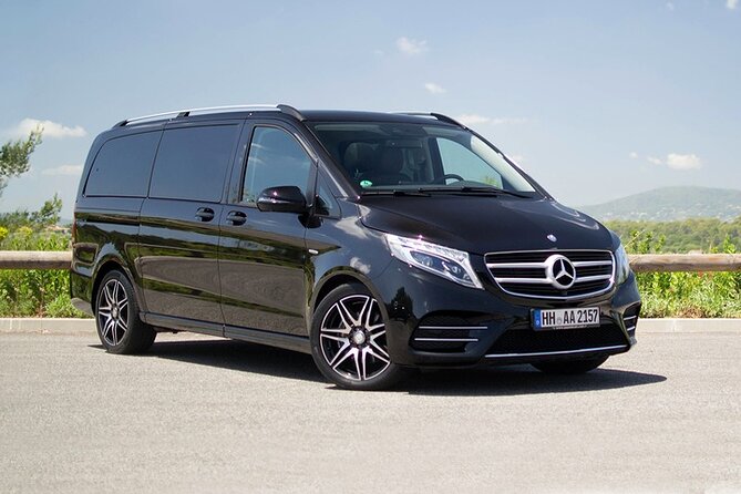 Toronto Airport YYZ Private Transfer to Toronto (Special Offer) - YYZ Pickup Plan: When You Get the Driver and Meeting Point