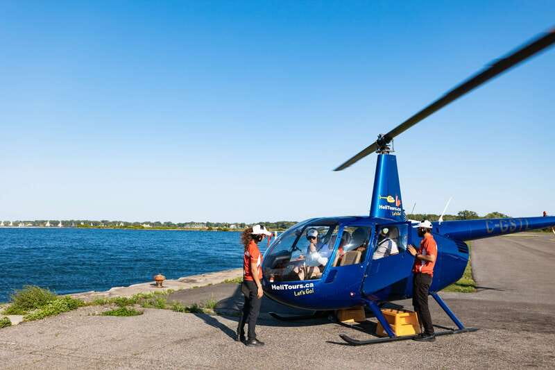 Toronto: City Sightseeing Helicopter Tour - Choosing Your Route: 15 km for 7 Minutes or 35 km for 12