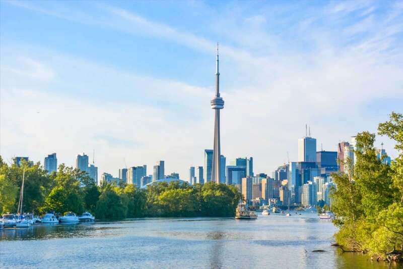 Toronto: City Views Harbor Cruise - Live Narration: How to Listen for the Fun Facts