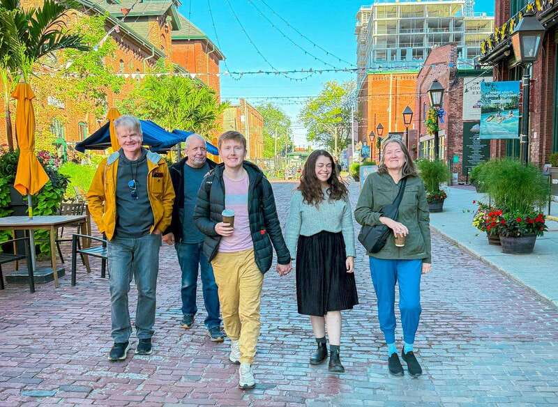 Toronto: Distillery District Breakfast Walking Tour - Stop 2: bakery tasting plus guided sightseeing on brick streets