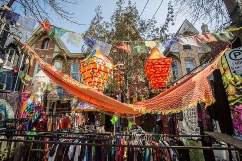 Toronto: Distillery & Old Town Private Walking Tour - Key points worth knowing before you go