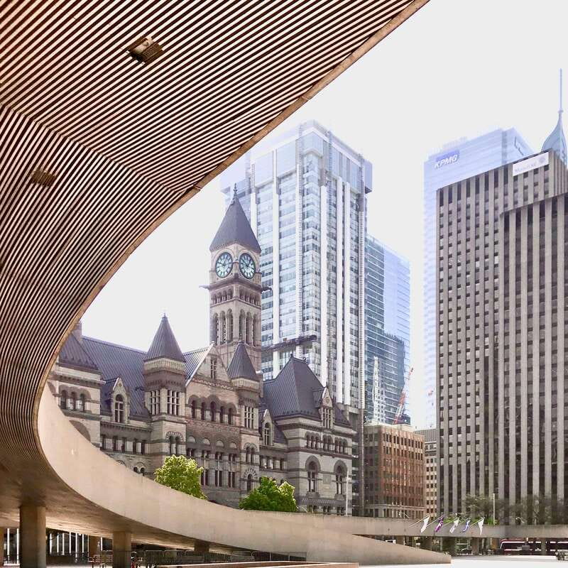 Toronto: Experience PATH - A 32km/24mile underground walkway - Where You Meet: Union Station Great Hall Gets You Oriented Fast