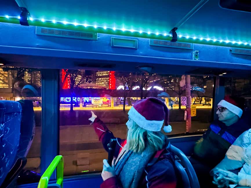 Toronto: Festive Lights Bus Tour - Upper deck seating: what it changes for your photos
