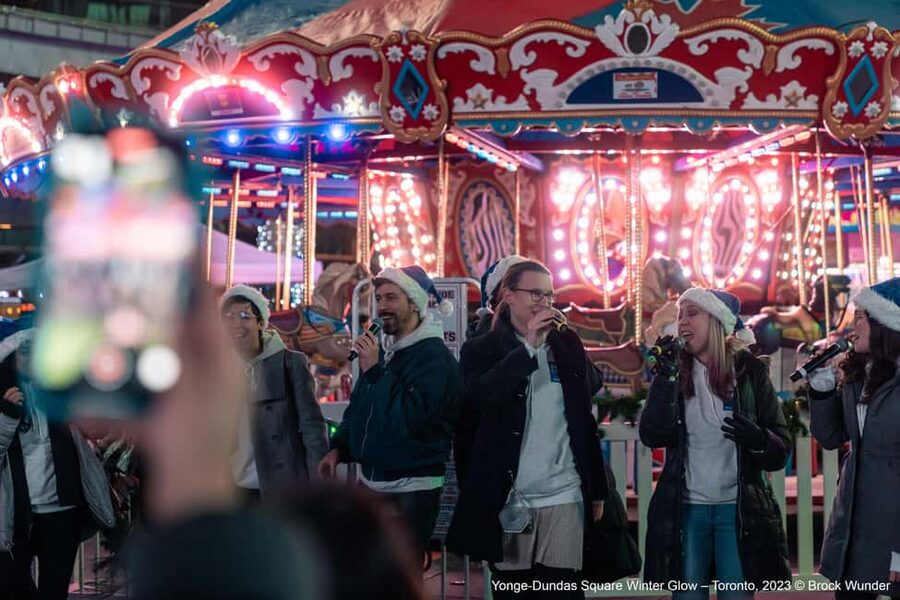 Toronto: Festive Lights Bus Tour - Price and value: is $36 for 90 minutes worth it?