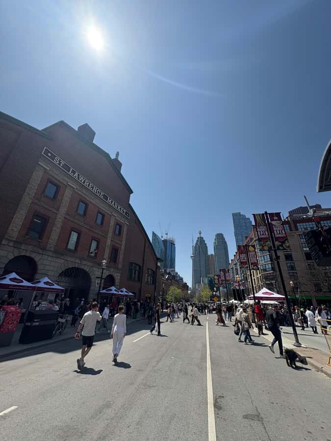 Toronto: Great White North Food Tour - Distillery Historic District stop: poutine plus a guided walk