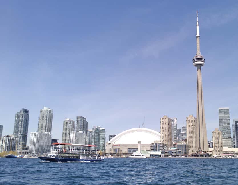 Toronto: Guided Harbour and Islands Sightseeing Cruise - Upper deck photo time plus indoor comfort when weather turns