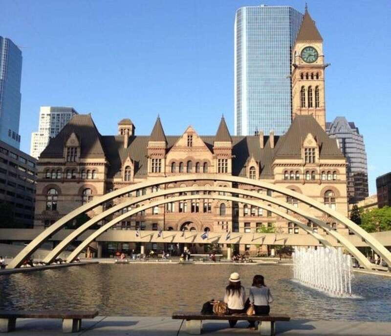 Toronto: Guided Walking Tour of Must-See Attractions - Chinatown Toronto: Culture, Landmarks, and Great Photo Angles