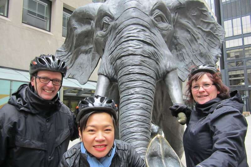 Toronto: Heart of Downtown 3.5-Hour Bike Tour - The Big Start: CN Tower, Royal York Hotel, and Union Station