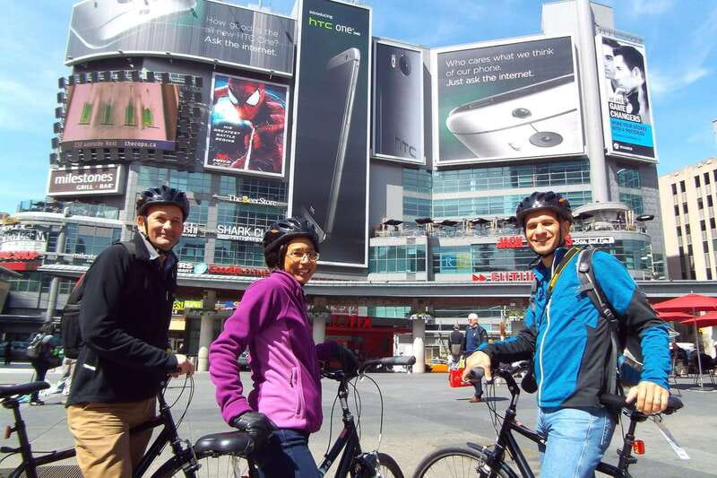 Toronto: Heart of Downtown 3.5-Hour Bike Tour - Culture and Sports Hotspots: Art Gallery, Hockey Hall of Fame, and More