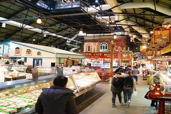 Toronto Highlights Small Group Tour with CN Tower - Timing, walking, and comfort: what to plan for