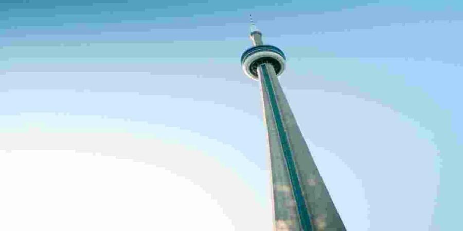 Toronto Highlights Walking Tour with Tower Entry - Fairmont Royal York and Union Station: Toronto’s showpiece backdrop