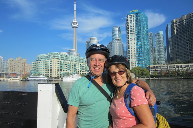 Toronto Islands Morning Bike Tour - From St Patrick Street to the islands: the ride’s rhythm