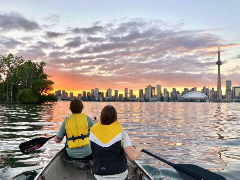 Toronto Islands: Sunset Canoe Tour - Getting to Centre Island without stress (the only tricky part)