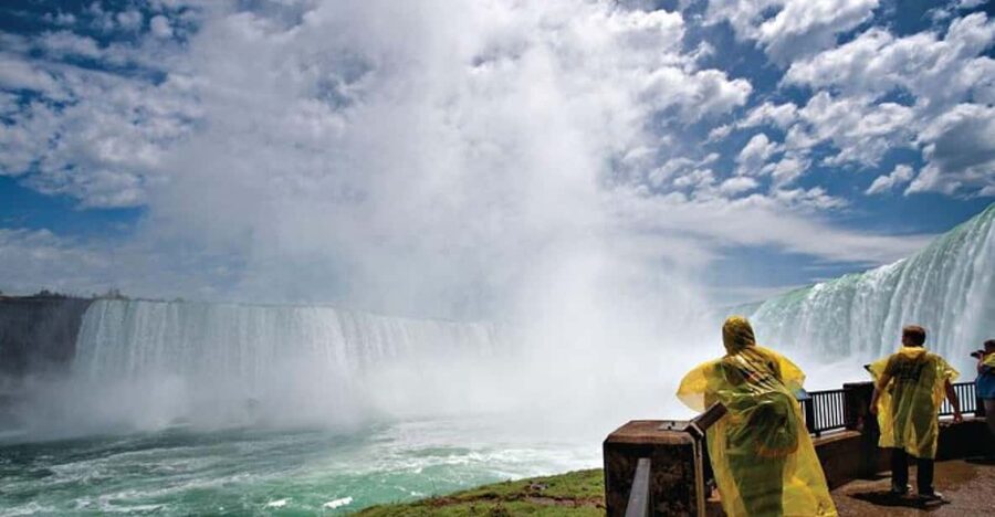 Toronto: Niagara Falls Day Tour - What to pack and how to plan your day