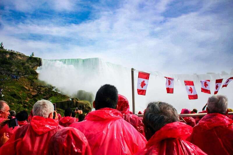 Toronto: Niagara Falls Day Tour with Optional Boat Cruise - Maple Leaf Place Maple Tasting: A Free Taste of Canada