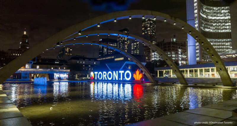 Toronto: Night Sightseeing Tour on a Double-Decker Bus - Who this night tour is best for