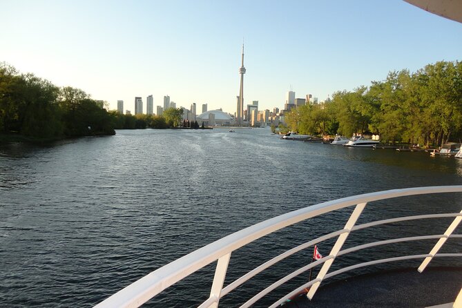 Toronto Obsession III Brunch Cruise - Jazz on the water: relaxing soundtracking without killing the vibe