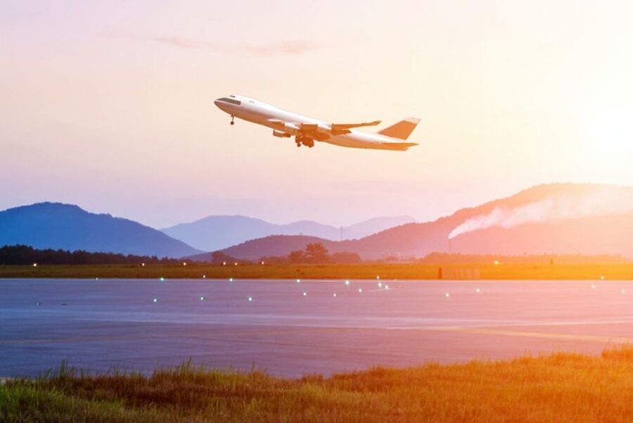 Toronto Pearson Airport: Transfer to/from Niagara Falls - Why This Toronto–Niagara Airport Transfer Feels Like Door-to-Door VIP