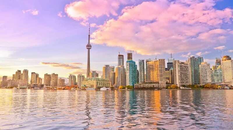 Toronto: Premium Harbor Cruise with Lunch, Brunch, or Dinner - Service and Atmosphere: The Part That Makes It Feel Premium