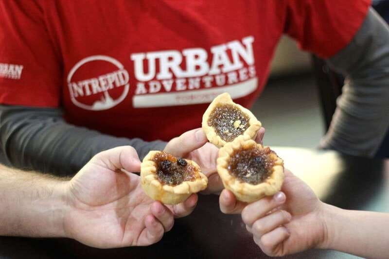 Toronto: Private Food Discovery at the St Lawrence Market - Getting the Most Out of the Walk
