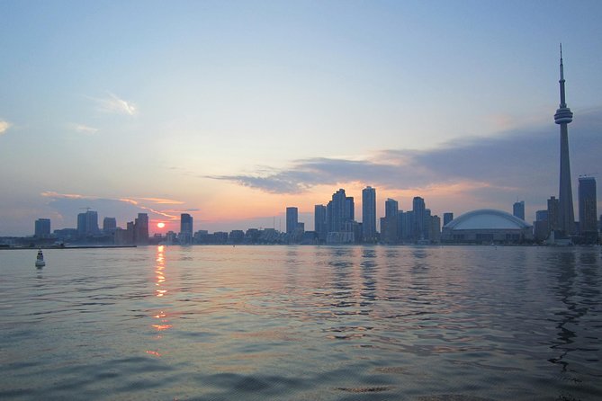 Toronto Private Walking Tour with a Local - How your Lokafyer builds a custom route in 2 to 6 hours