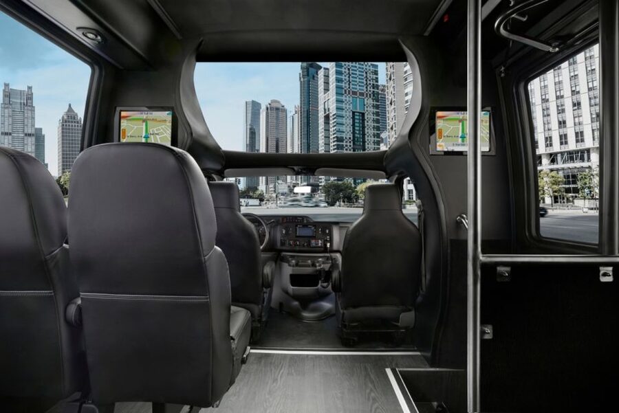 Toronto: Shuttle Transfer Between Downtown and Niagara Falls - Key things I’d pay attention to