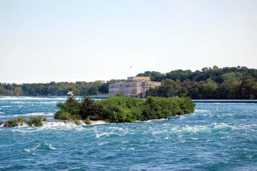 Toronto: Small-Group Niagara Falls Day Trip - Who this day trip suits best (and who should skip it)