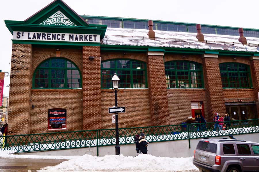 Toronto: St Lawrence Market Food Tour with 6 Tastings - Who This Tour Suits Best (and Who Might Want a Different Plan)