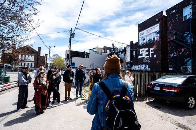 Toronto Street Art and Graffiti Walking Tour - Why Dundas Street West is such a smart place to start