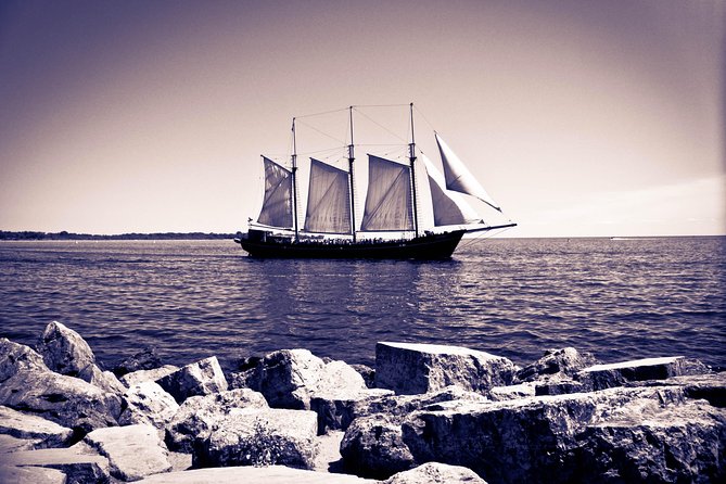 Toronto Tall Ship Boat Cruise - Sea shanties, ropes, and the cannon moment