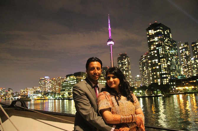 Toronto Tall Ship Boat Cruise - Out through the east or west gap: how the route affects your photos