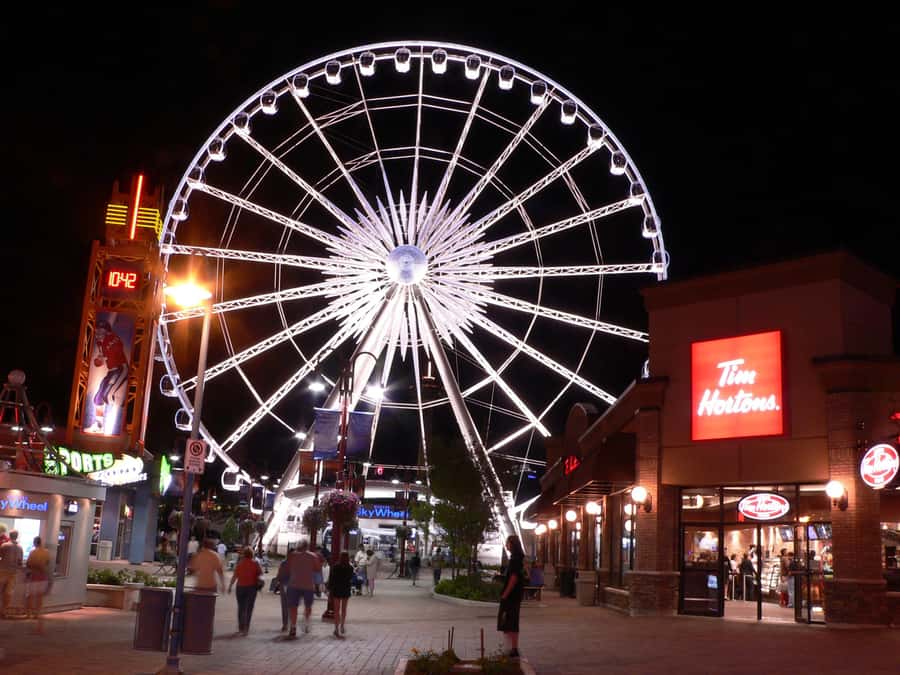 Toronto to Niagara Falls: Evening Tour with Cruise & lights - Hornblower Voyage to the Falls cruise: why the skip-the-line matters