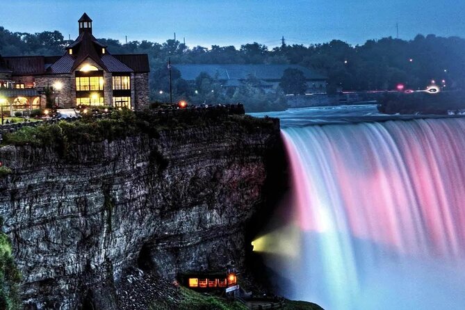 Toronto to Niagara Falls Tour with Skywheel & Fallsview Dinner - Niagara-on-the-Lake Heritage District: shopping with an older vibe