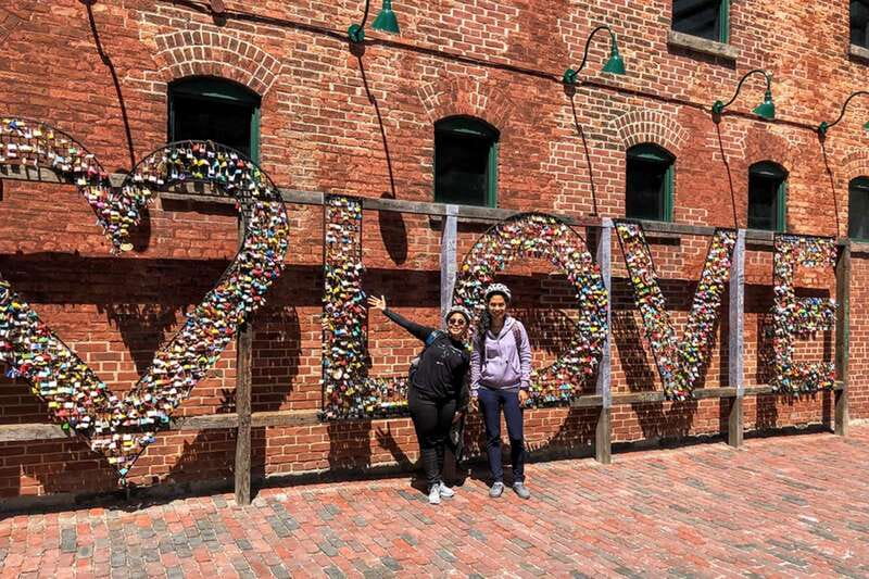 Toronto Waterfront and Islands Guided Bicycle Tour - The Ferry Moment: A Scenic Break and a Skyline Upgrade