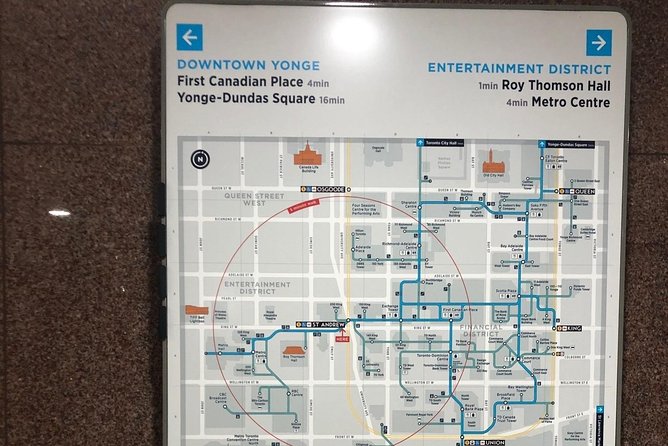 Underground Toronto PATH Tour - Union Station to City Hall: the route has a purpose
