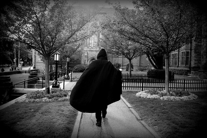 University of Toronto Ghost Tour - Campus Secrets & Spectres - What to wear and bring for a 8:00 pm campus walk