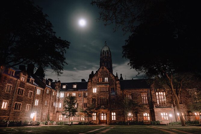 University of Toronto Ghost Tour - Campus Secrets & Spectres - Price and value: is $25.36 worth the night?