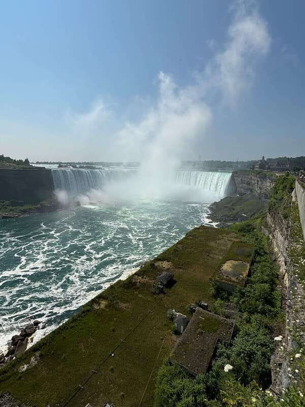 Walking Tour of Niagara Falls Canada and Hornblower Boat - Finding The Meeting Spot Outside Niagara Parks Power Station (Don’t Get Tricked by the Parking Lot)